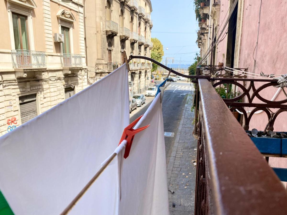 Zu Pippo'S House Apartment Catania Exterior photo